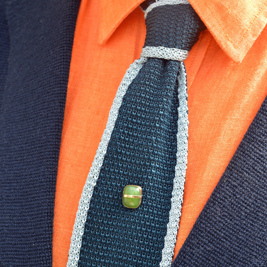 Art Deco 9ct Gold and Nephrite Jade Tie Pin
