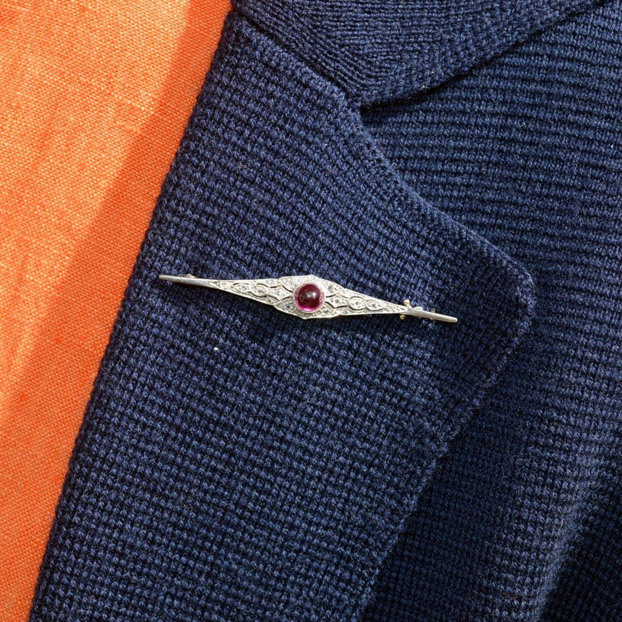 Art Deco 18ct White Gold Brooch with Cabochon Ruby and Rose - Cut Diamonds | Parkin and Gerrish | Antique & Vintage Jewellery