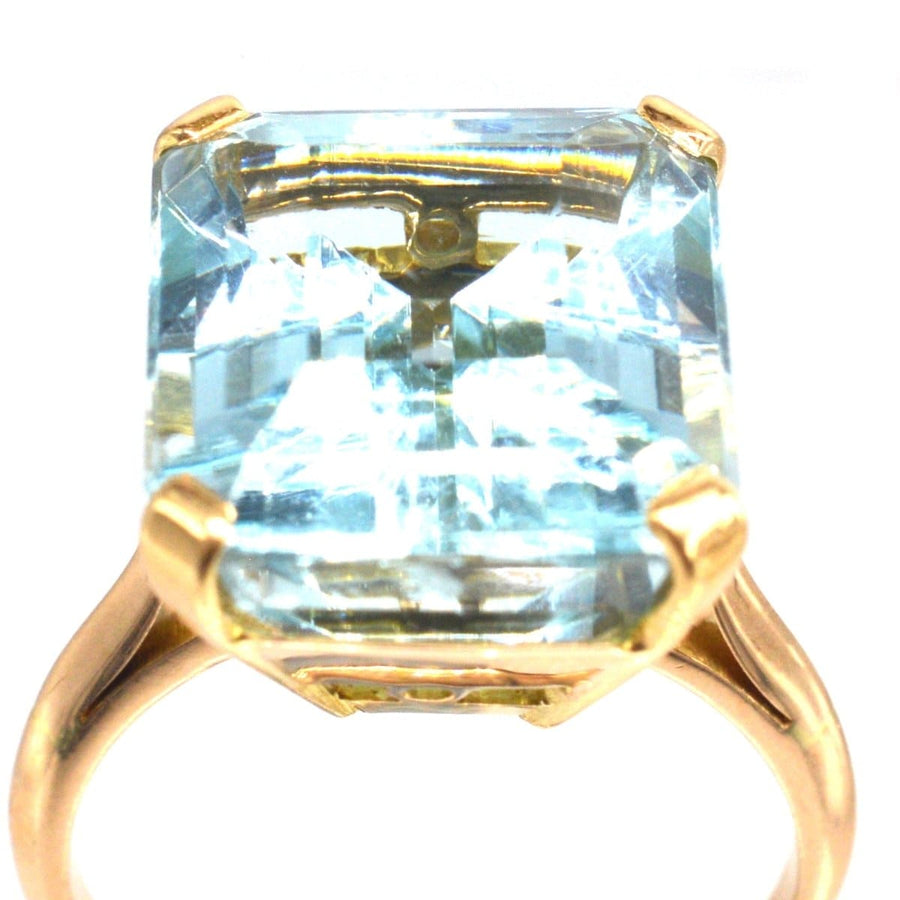 Retro 18ct Gold Aquamarine Ring | Parkin and Gerrish | Antique & Vintage Jewellery