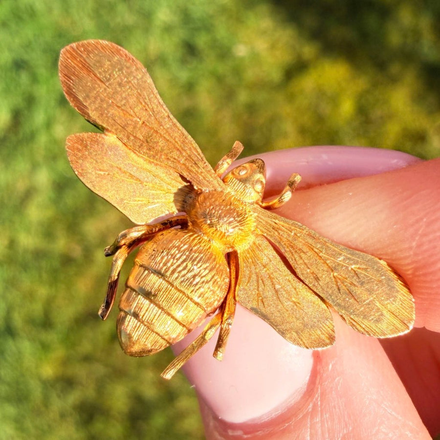 Victorian 15ct Gold Bee Brooch | Parkin and Gerrish (UK)