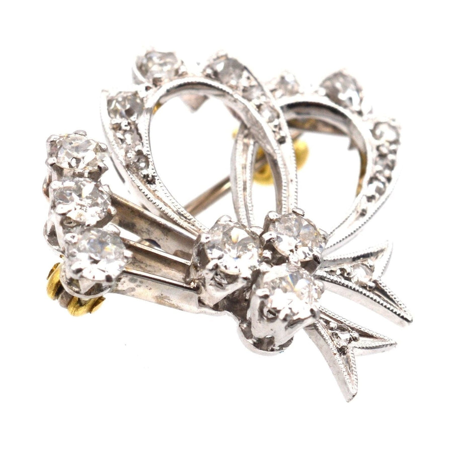 1940s 18ct White Gold, Diamond Bow Motif Brooch | Parkin and Gerrish | Antique & Vintage Jewellery