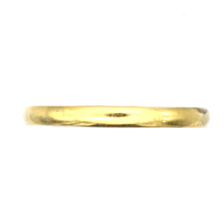 Modern 18ct Gold Wedding Ring (2mm)