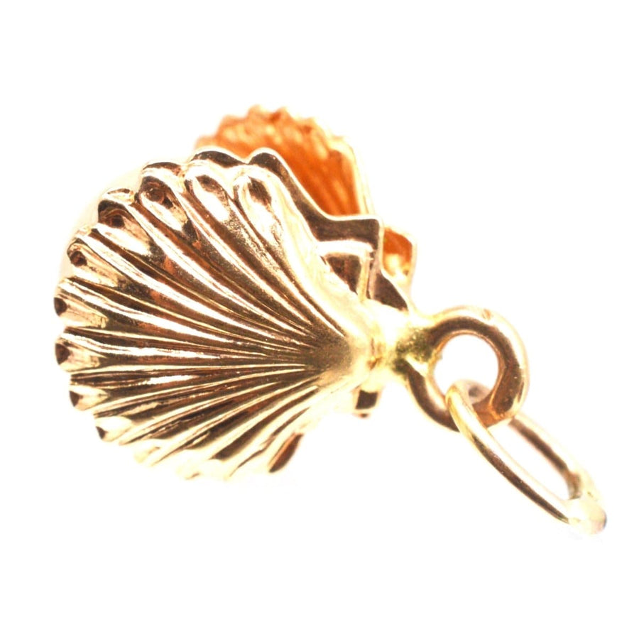 Vintage 9ct Gold Charm / Pendant of a Scallop Shell with Imitation Pearl | Parkin and Gerrish | Antique & Vintage Jewellery